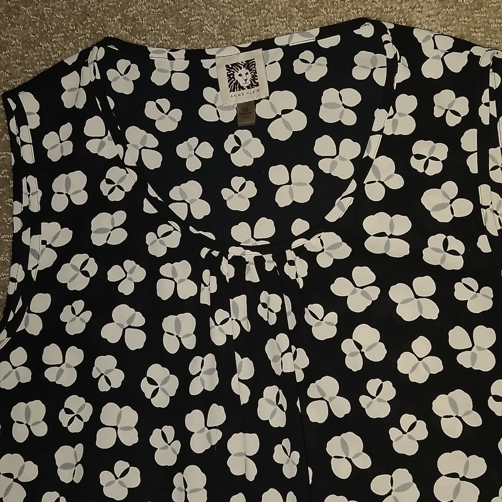 Anne Klein black and white